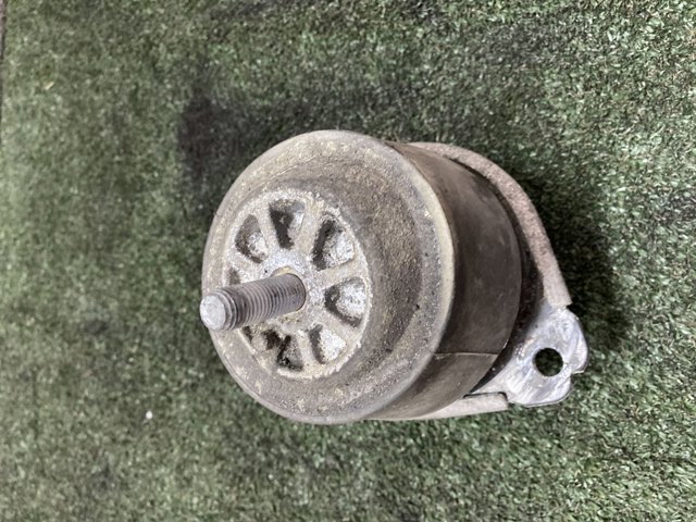 Подвеска двигателя (силового агрегата) 7L6199131C VAG
