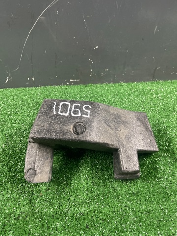 Наполнитель бампера заднего 7L6807711A VAG
