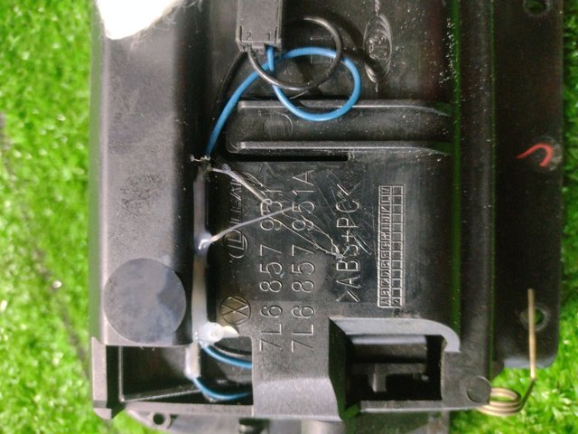 VAG 7L6857951 в наличии Кривой Рог