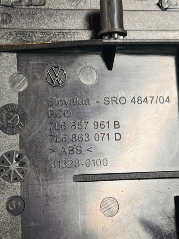 VAG 7L6857961B в наличии Запорожье