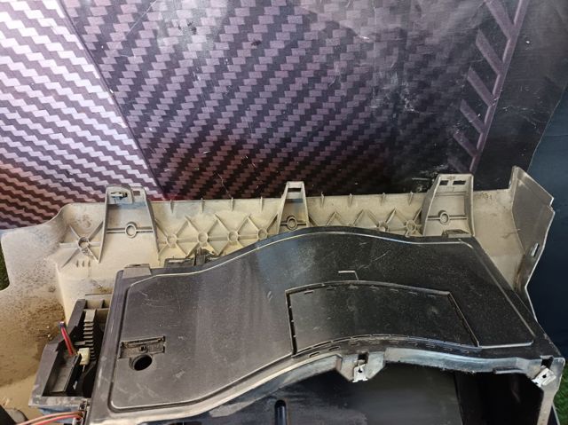 VAG 7L6907040L Блок управления кондиционером в наличии Черновцы