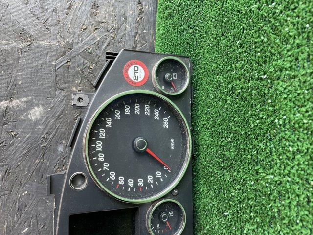 7L6920880M Приборная доска (щиток приборов) купить Днепр
