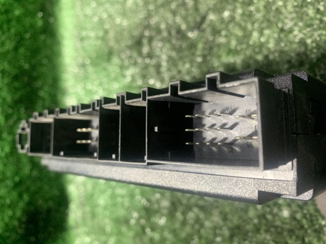 7L6937049 купить Каменское