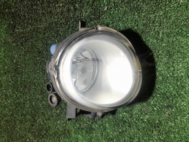 7L6941700F VAG Фара противотуманная правая купить в Запорожье