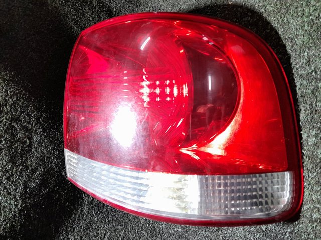 Фара задняя правая внешняя 7L6945096P VAG
