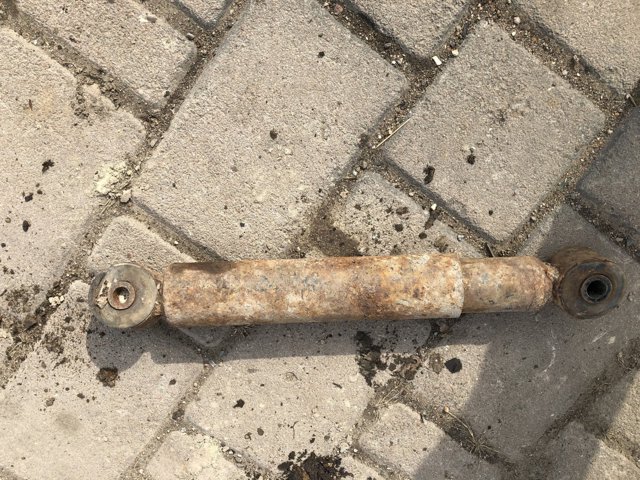 7M0513031L Амортизатор задний купить Николаев
