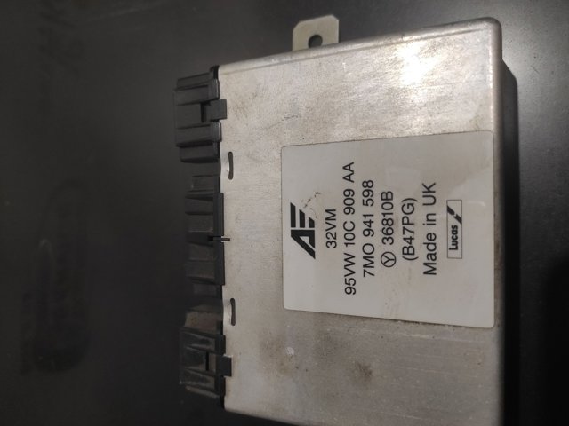 VAG 7M0941598 в наличии Чернигов