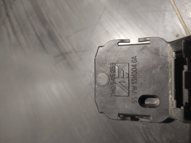 7M0945259 купить Тернополь