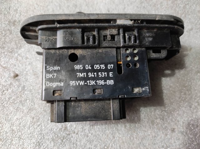 7M1941531E Переключатель света фар на "торпедо" купить Одесса