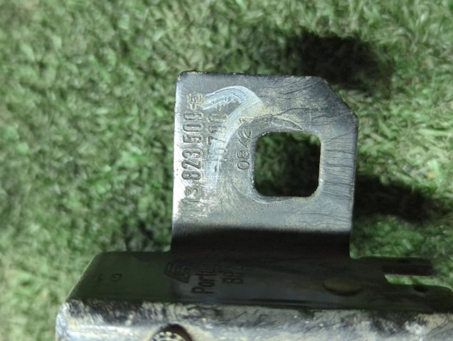 7M3823509E Замок капота купить Каменское
