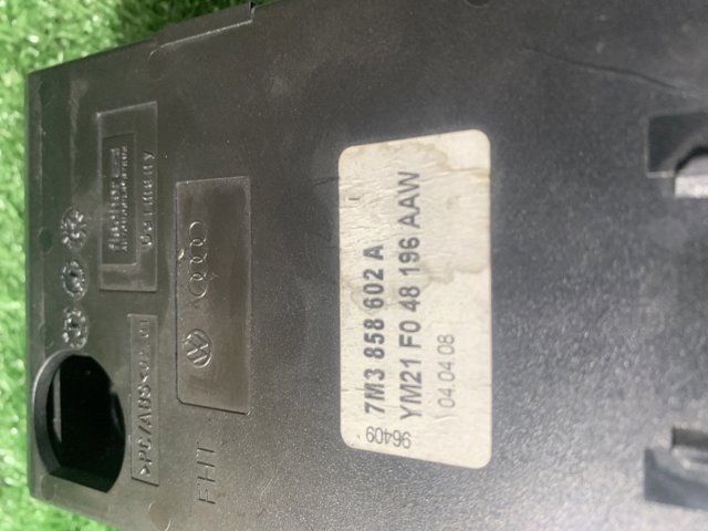 VAG 7M3858602 в наличии Днепр