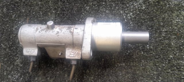 VAG 7M4611019 Цилиндр тормозной главный в наличии Николаев