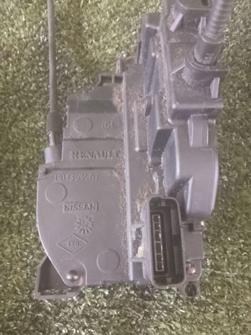 Замок передней пассажирской двери 805020009R RENAULT