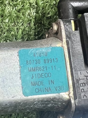 NISSAN 8073089913 Мотор стеклоподъемника двери передней правой в наличии Черкассы