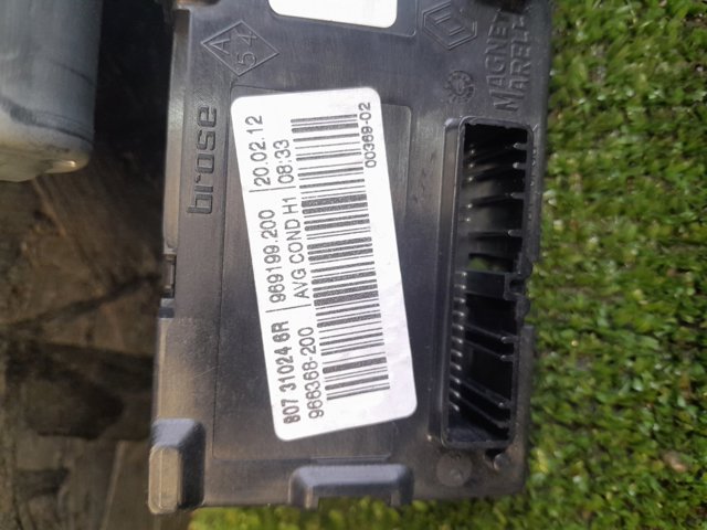 807310246R RENAULT Мотор стеклоподъемника двери передней левой купить в Украина