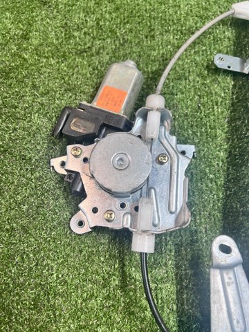 8073189913 NISSAN Мотор стеклоподъемника двери задней левой купить в Харьков