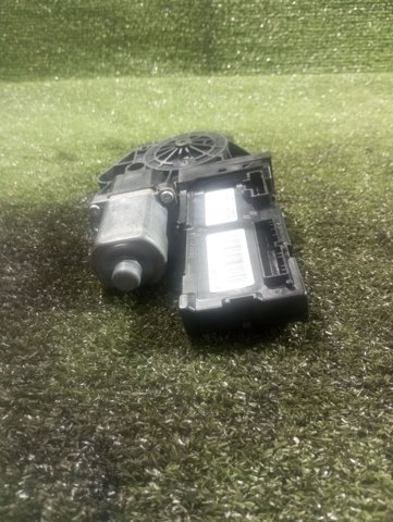 807319718R RENAULT купить в Хмельницкий