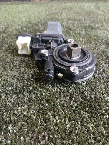 80731EH100 NISSAN Мотор стеклоподъемника двери передней левой купить в Ровно