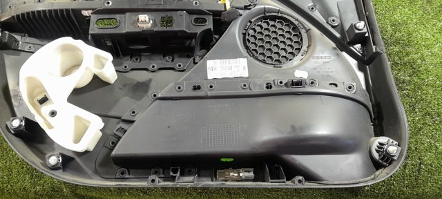 809000422R RENAULT купить в Сумы