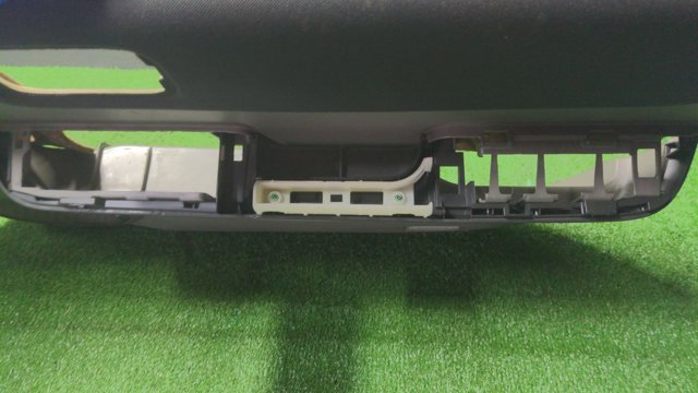 80900EQ300 Обшивка (облицовка) внутренняя двери передней правой купить Черкассы