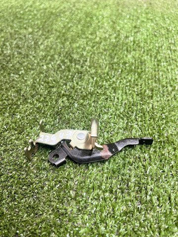 8157022001 HYUNDAI Ручка открывания замка (лючка) бензобака купить в Харьков