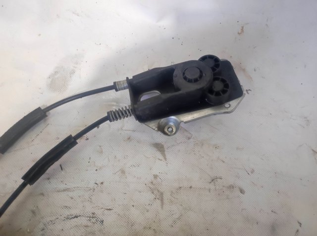 Стеклоподъемник задней левой двери 8159833 BMW