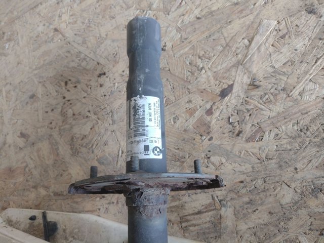 Стойка задняя правая 8195326 BMW