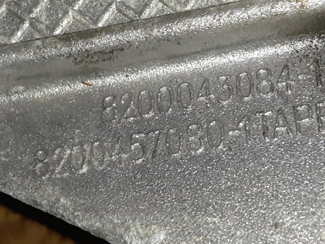 RENAULT 8200043084 Кронштейн подушки КПП в наличии Одесса