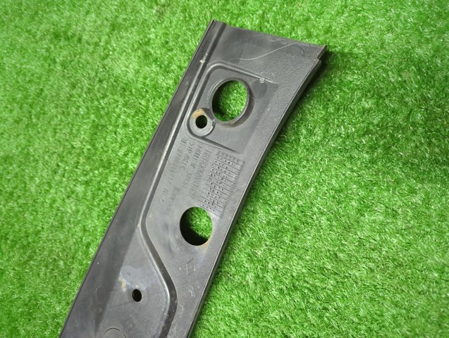 Защита замка капота 8200116717 RENAULT