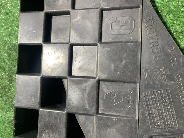 8200130625 RENAULT купить в Ужгород