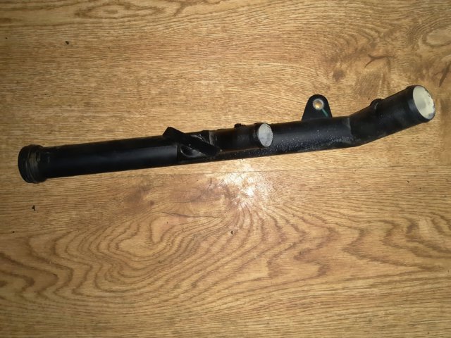 RENAULT 8200134513 Шланг (патрубок) системы охлаждения в наличии Павлоград