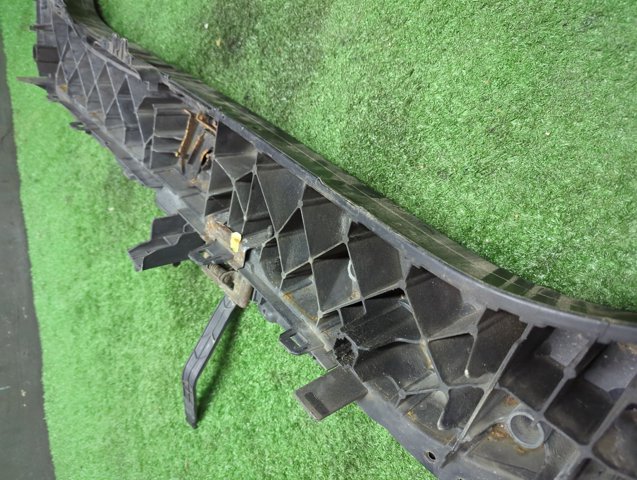 8200140478 RENAULT Верхняя рамка радиатора купить в Хмельницкий