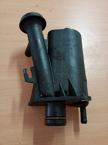 8200140763 RENAULT Клапан вентиляции картерных газов купить в Ирпень