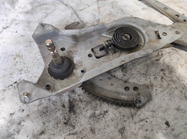 8200155793 RENAULT Механизм стеклоподъемника двери передней левой купить в Черкассы
