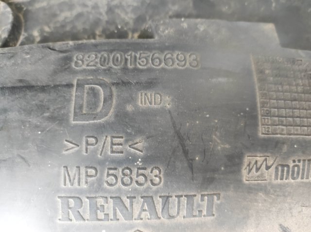 Подкрылок крыла переднего правый задний 8200156693 RENAULT
