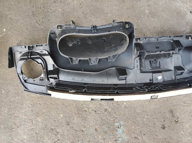 8200180998 RENAULT Панель салона передняя "торпедо", верхняя часть купить в Киев