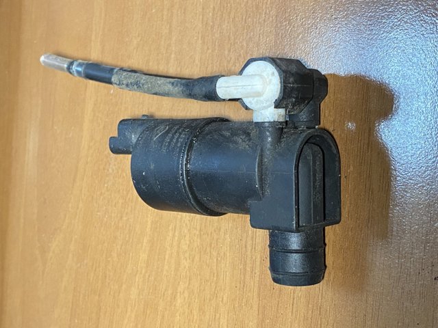 RENAULT 8200194414 Насос-мотор омывателя стекла переднего в наличии Винница