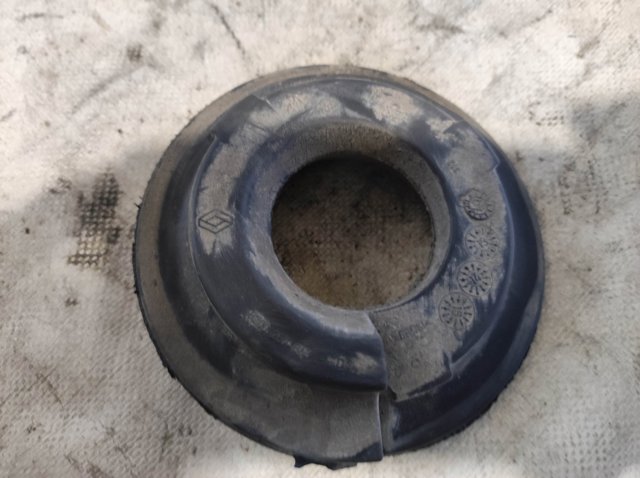 Резиновое кольцо пружины задней 8200257863 RENAULT