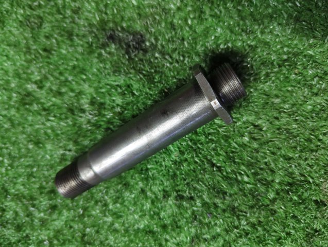 8200272828 RENAULT Штуцер масляного радиатора купить в Запорожье