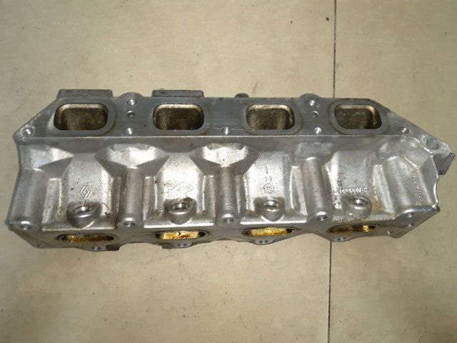 RENAULT 8200329496 Коллектор впускной нижний в наличии Черкассы