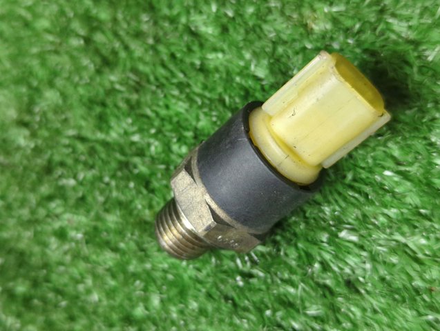 8200359627 RENAULT Датчик давления масла купить в Каменское