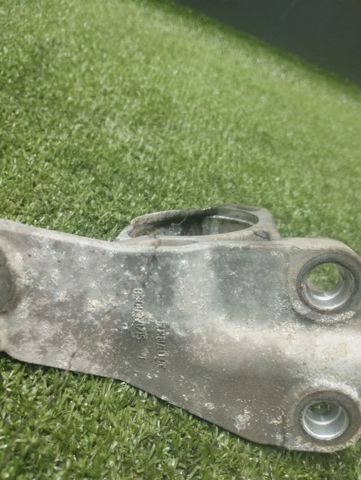 RENAULT 8200371715 Опора подвесного подшипника передней полуоси в наличии Одесса