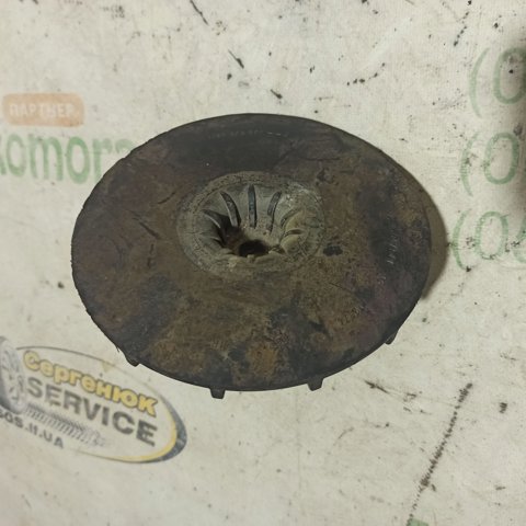 Отбойник пружины подвески задней 8200375077 RENAULT