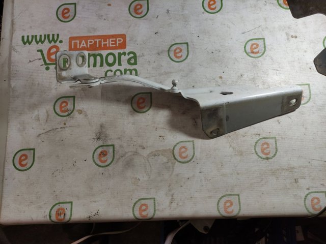 8200386303 Петля капота левая купить Киев