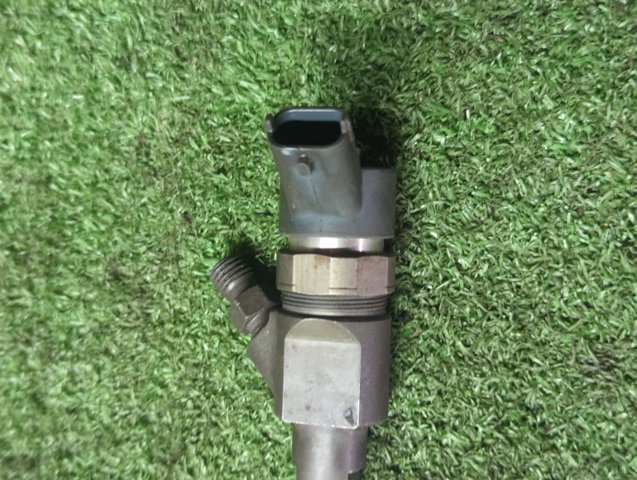 RENAULT 8200389369 Форсунка впрыска топлива в наличии Днепр