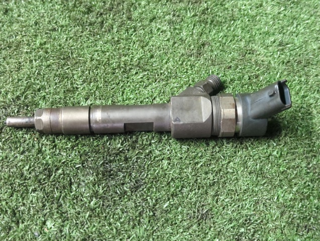 8200389369 RENAULT Форсунка впрыска топлива купить в Кривой Рог