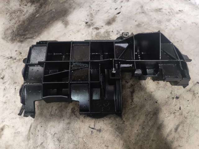 RENAULT 8200394655 в наличии Ужгород