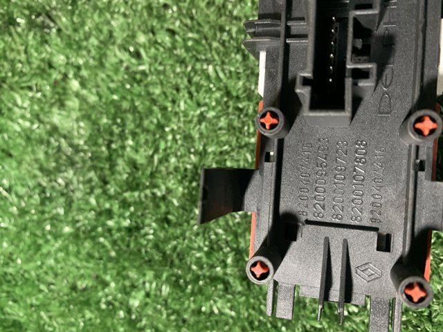8200407415 RENAULT Кнопка аварийки купить в Каменское
