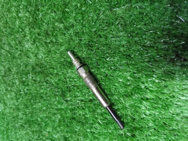 8200421091 RENAULT Свеча накала купить в Чернигов