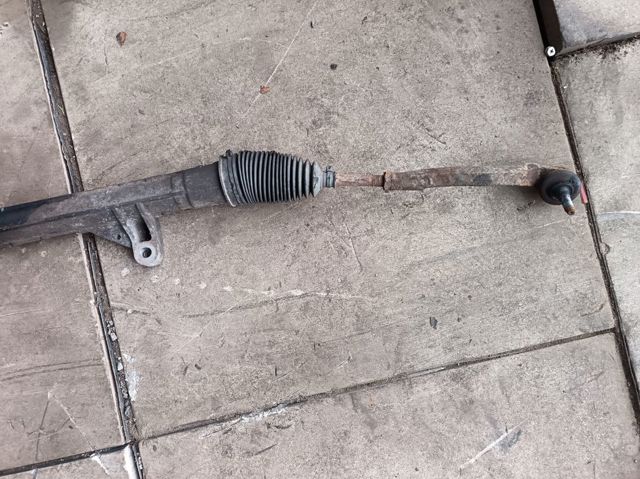 Рейка рулевая 8200463517 RENAULT